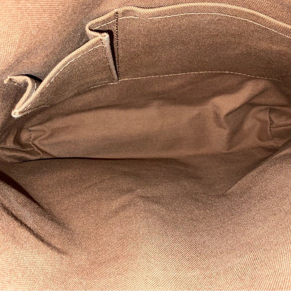 Authentic Louis Vuitton Odeon MM Monogram - Picture 10 of 16